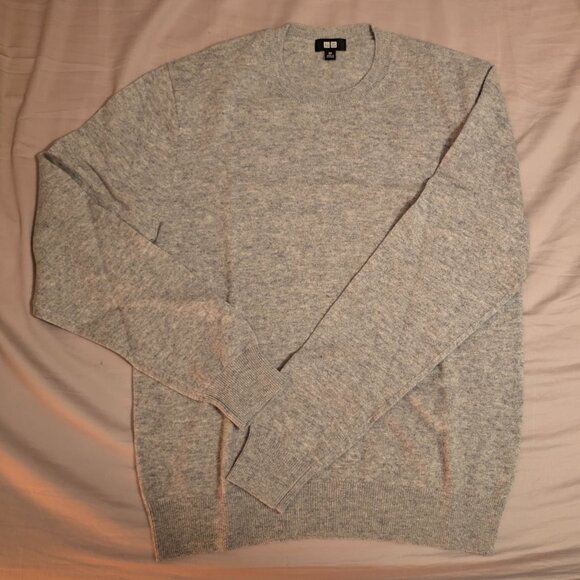Uniqlo Other - Uniqlo Cashmere Sweater